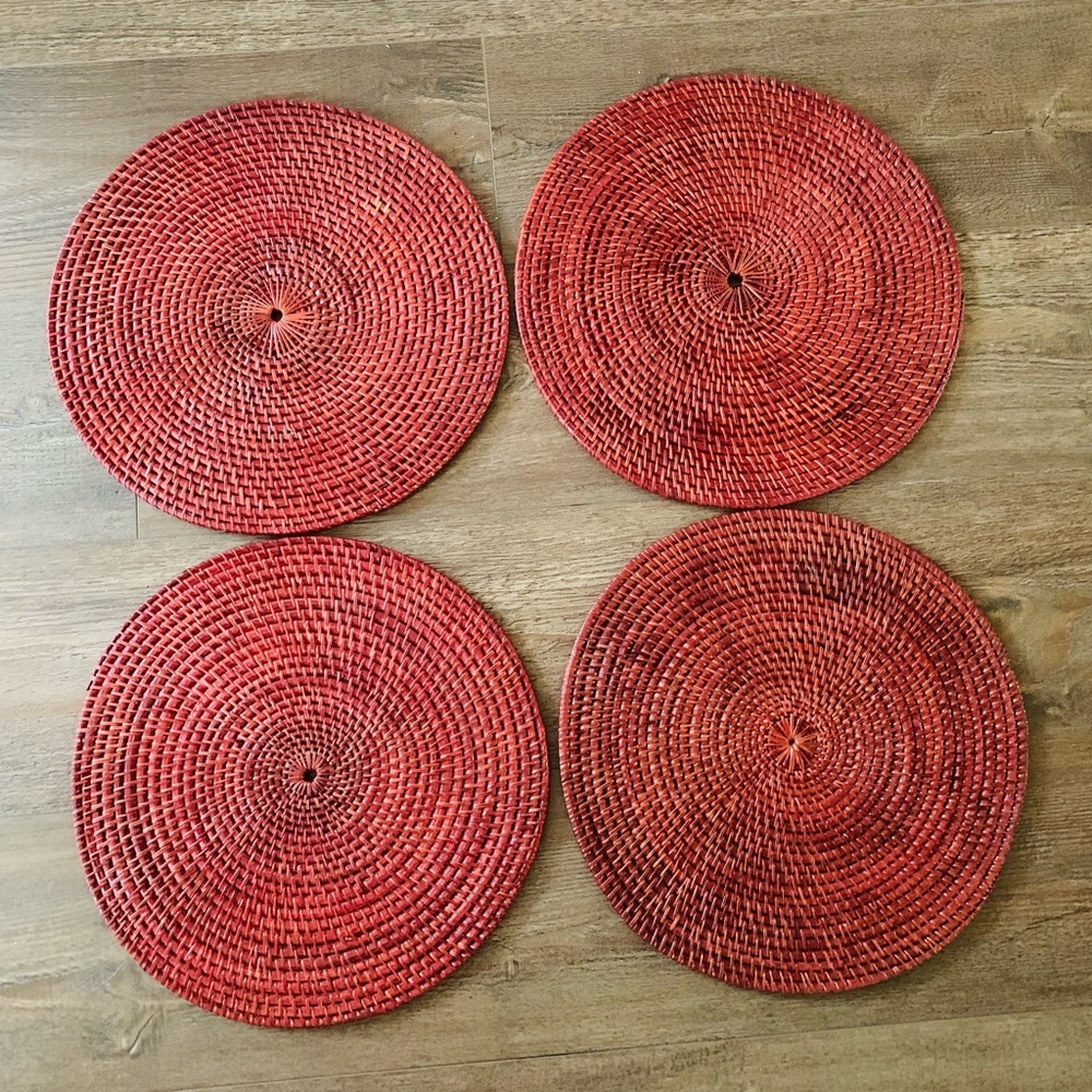 Set of 4 round wicker rattan placemats D 16 “